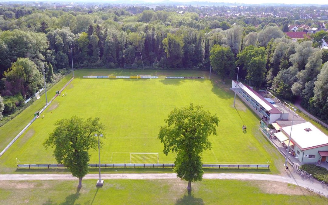 SpVgg Unterhaching zu Gast im Hölzl-Stadion